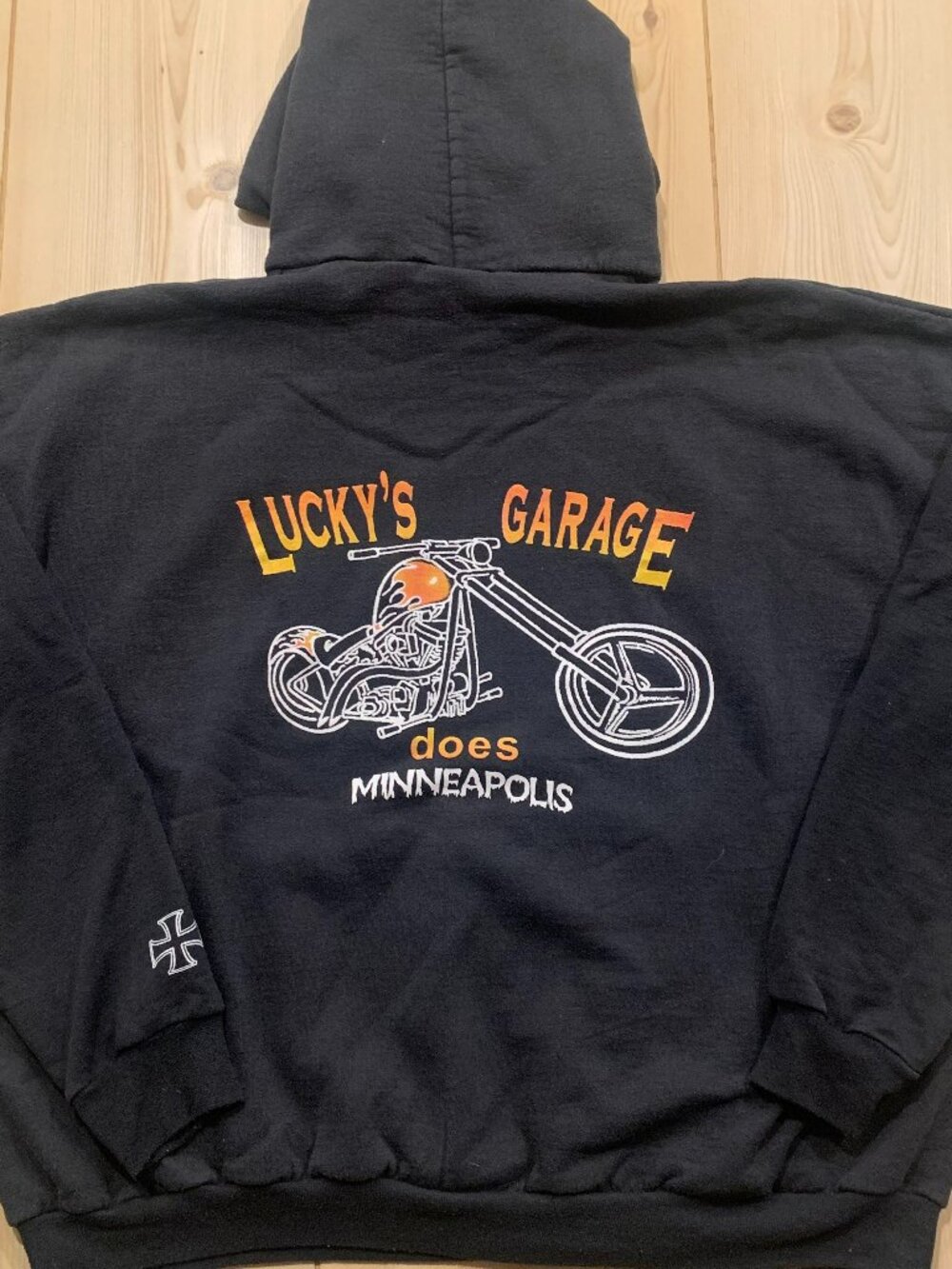 Vintage Y2K Lucky's Garage Does Minneapolis Motorcycle Biker Auto Hoodie 2XL